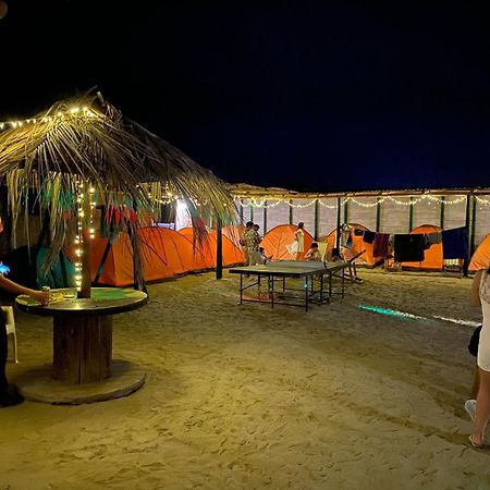 Pepon Surf Camp Hotel Mancora Exterior photo